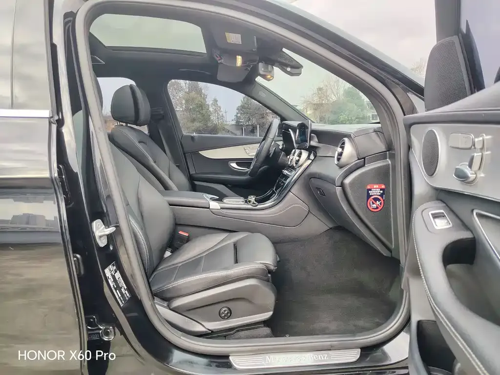 Mercedes-Benz GLC — фото 6