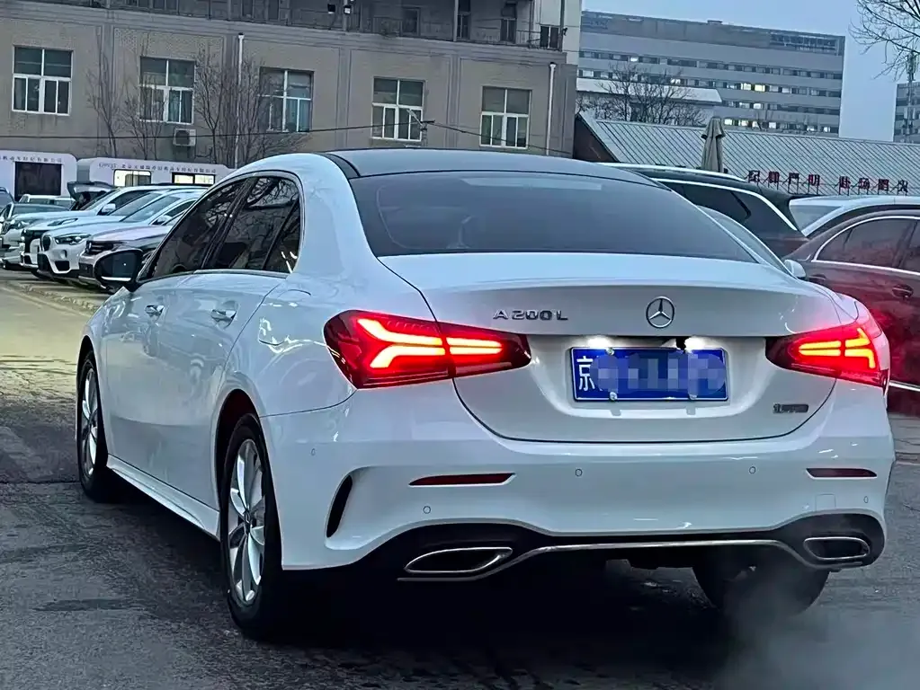 Mercedes-Benz A-Class — фото 10