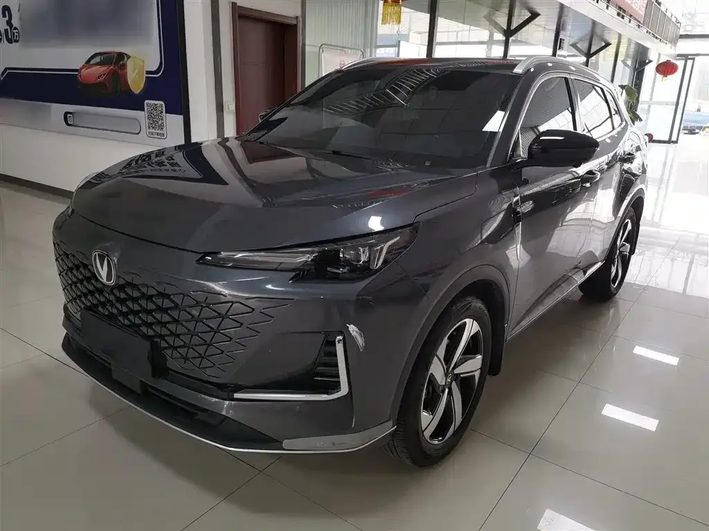 Changan CS55PLUS — фото 1