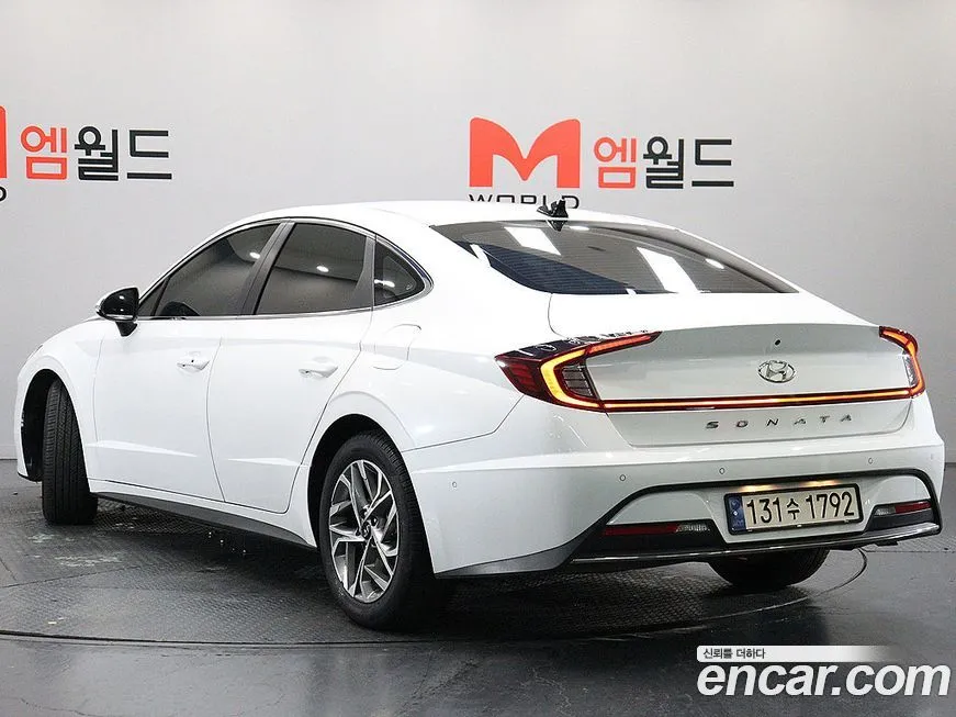 Hyundai Sonata — фото 2