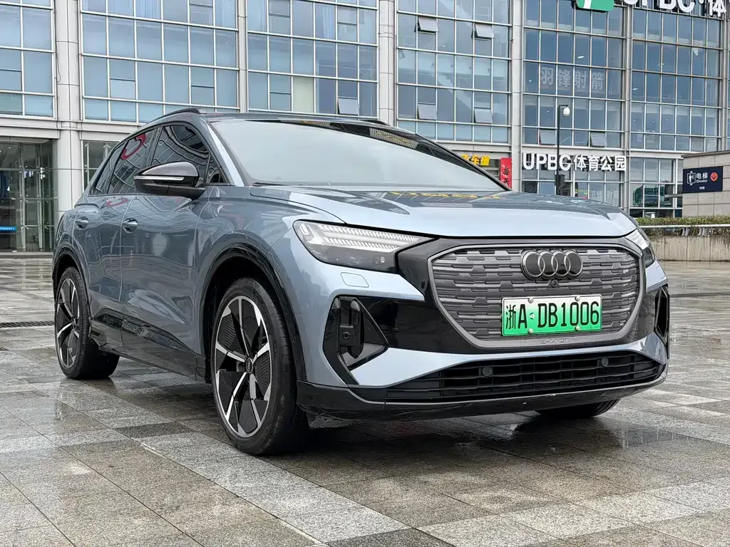 Audi Q4 e-tron — фото 3