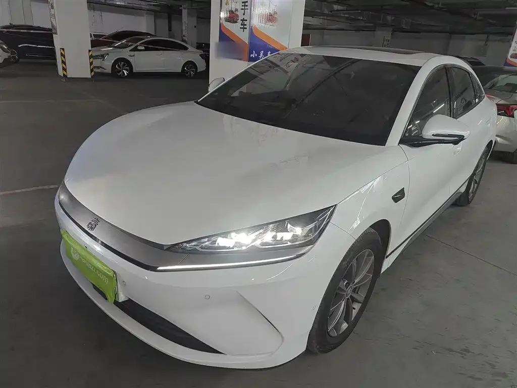 BYD Qin L — фото 1