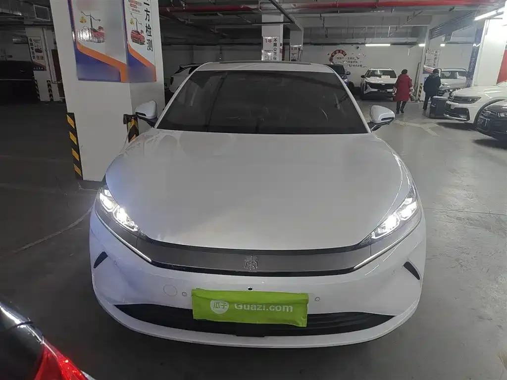BYD Qin L — фото 7