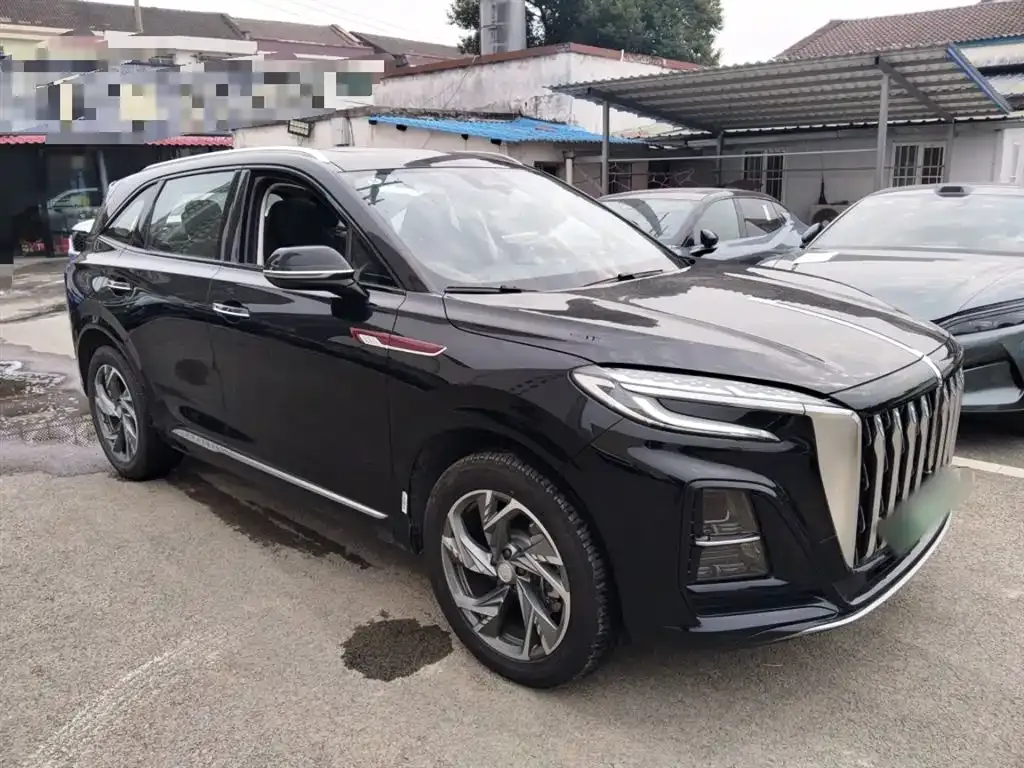 Hongqi HS3 PHEV — фото 4