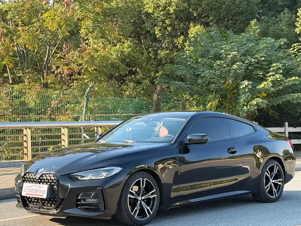 BMW 4 Series — фото 1
