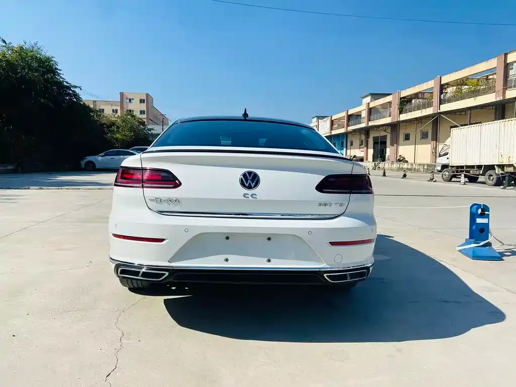 Volkswagen CC — фото 5