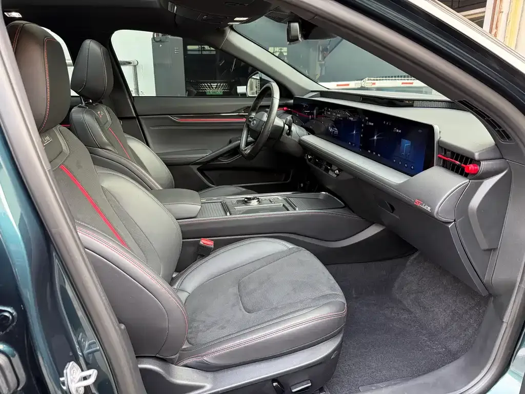Ford Mondeo — фото 9