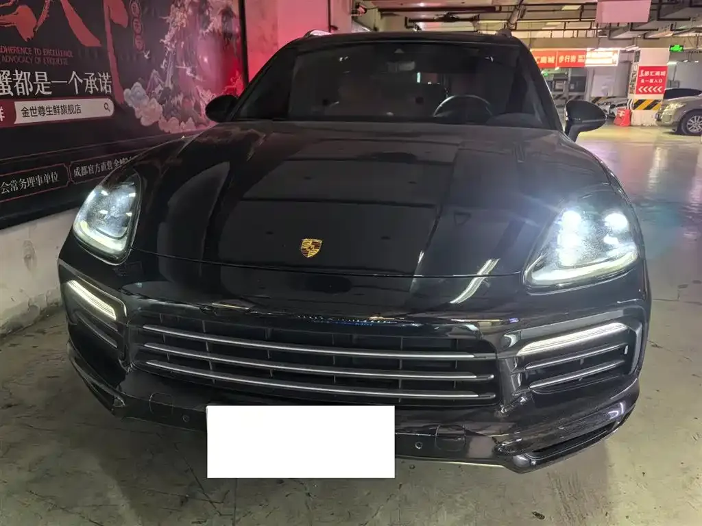 Porsche Cayenne Hybrid — фото 1