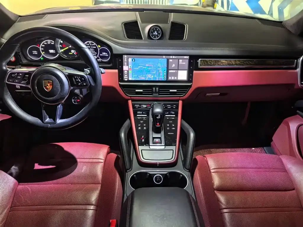 Porsche Cayenne Hybrid — фото 6