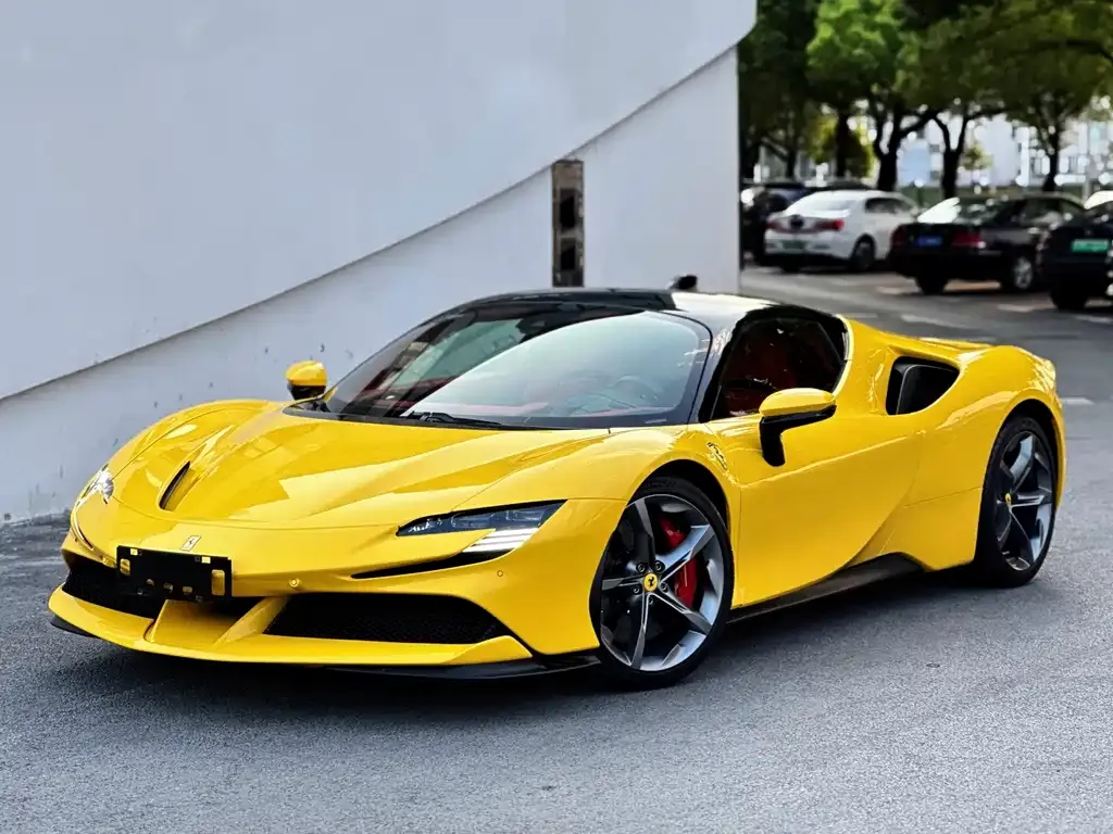 Ferrari SF90 — фото 1