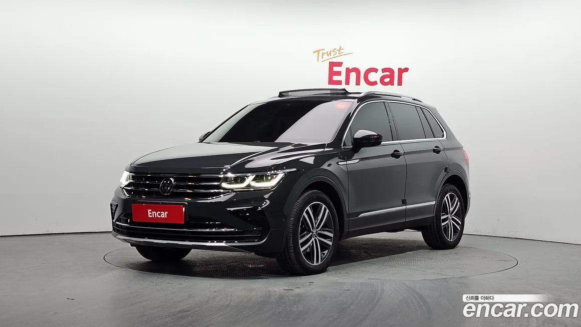 Volkswagen Tiguan — фото 1