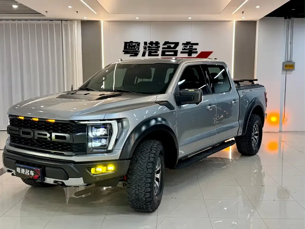 Ford F-150 Raptor — фото 1