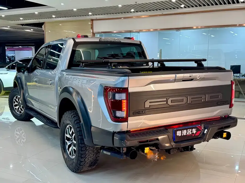 Ford F-150 Raptor — фото 7