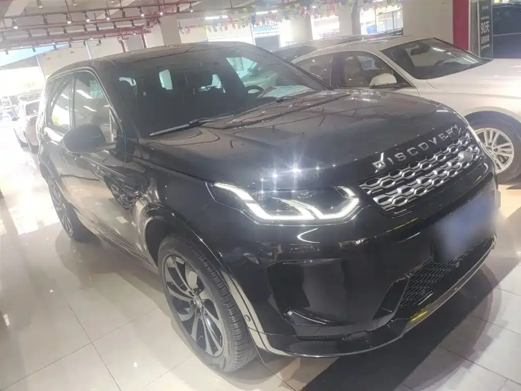 Land Rover Discovery Sport — фото 9