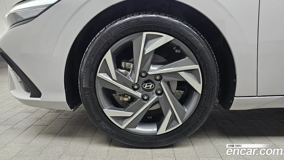 Hyundai AVANTE — фото 9