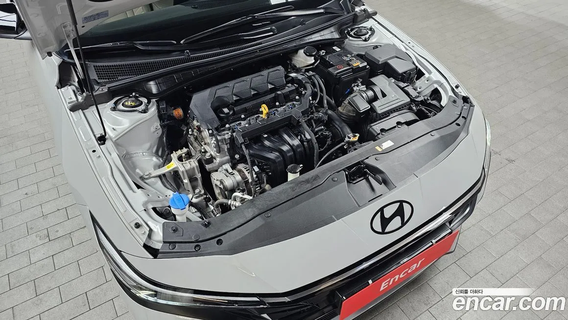 Hyundai AVANTE — фото 8