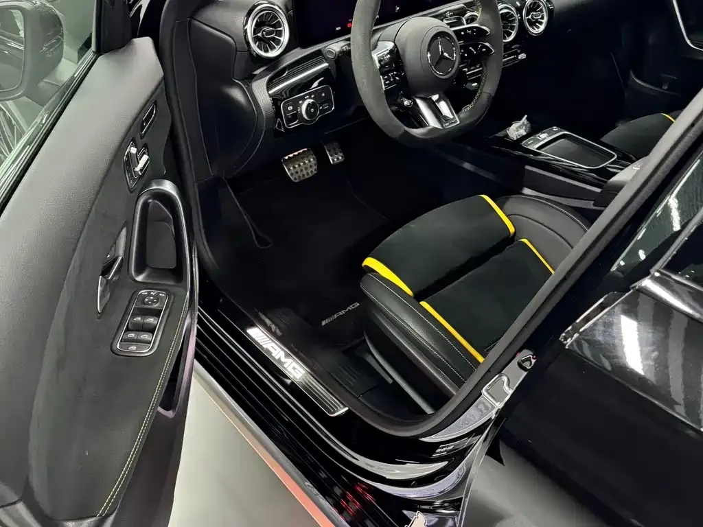 Mercedes-Benz A-Class AMG (Import) — фото 6