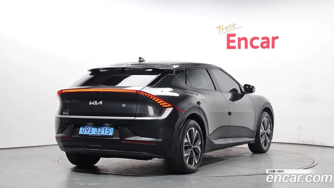 Kia EV6 — фото 2