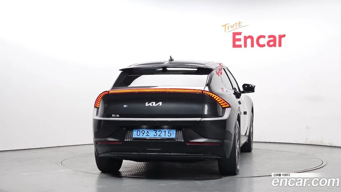 Kia EV6 — фото 4