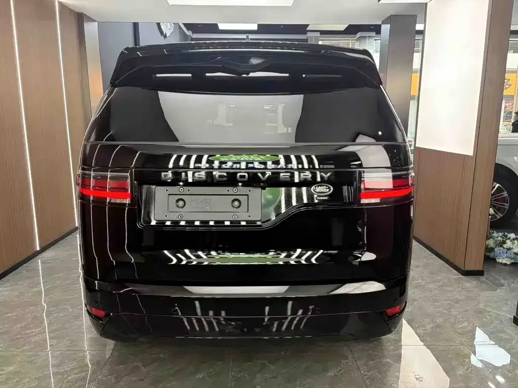 Land Rover Discovery — фото 10