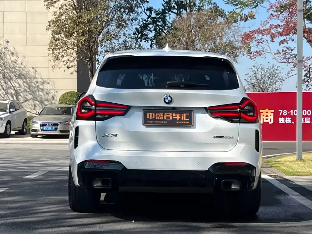 BMW X3 — фото 10