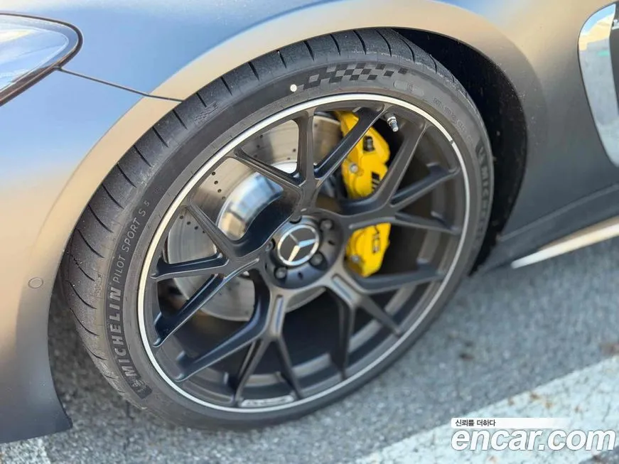 Mercedes-Benz AMG GT — фото 3