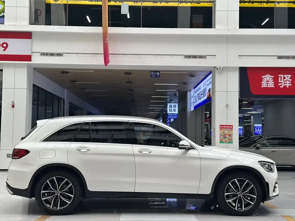 Mercedes-Benz GLC — фото 3