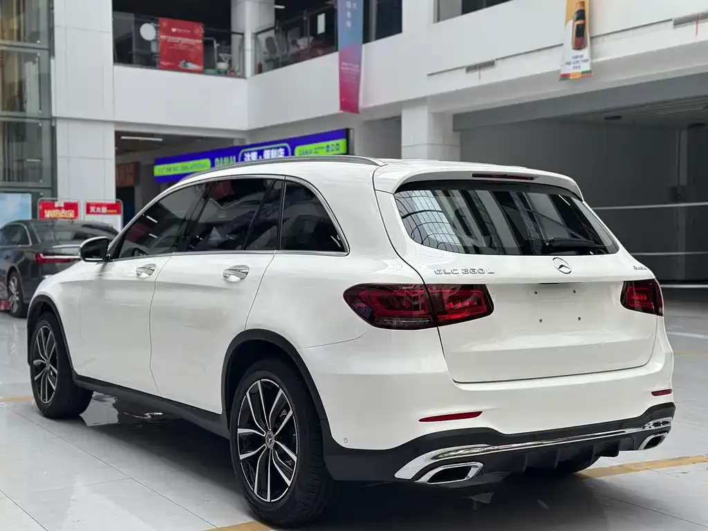 Mercedes-Benz GLC — фото 9