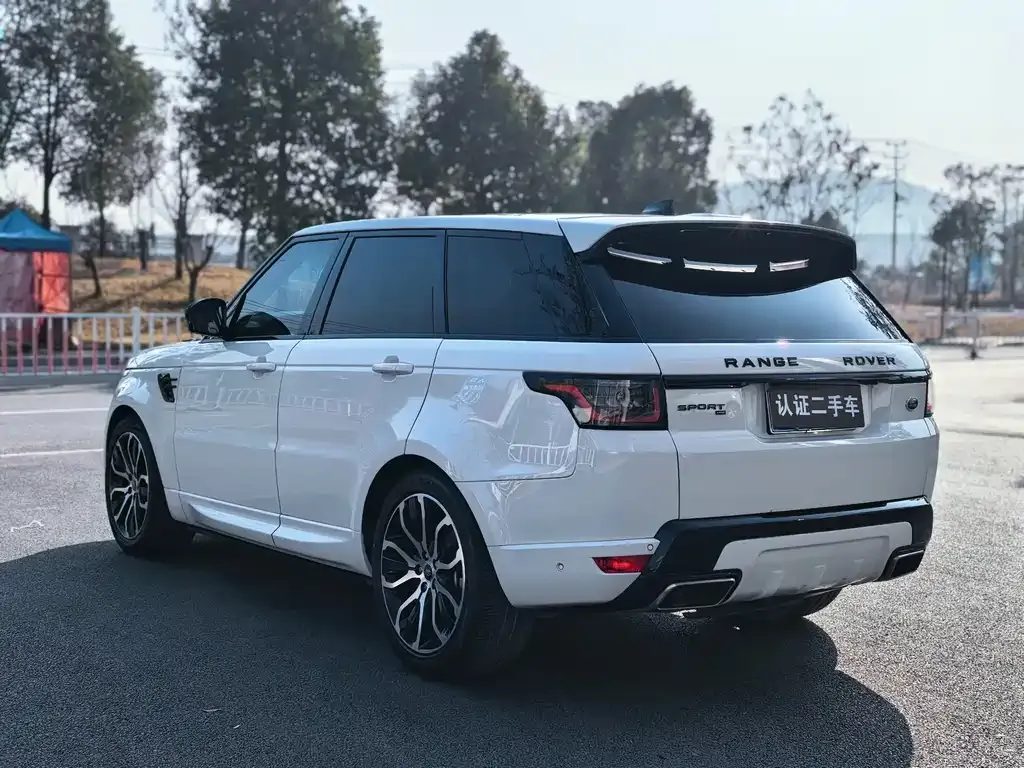 Land Rover Sport — фото 10