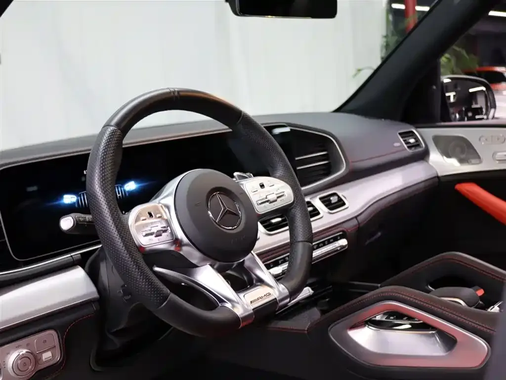 Mercedes-Benz GLE AMG — фото 5