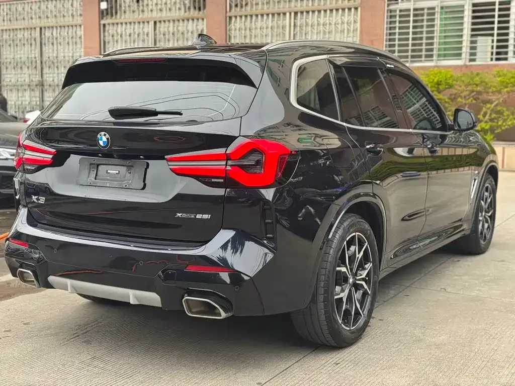 BMW X3 — фото 2