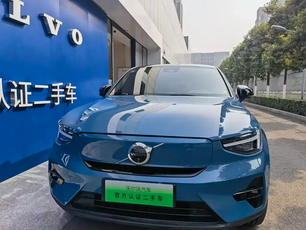 Volvo C40 — фото 7
