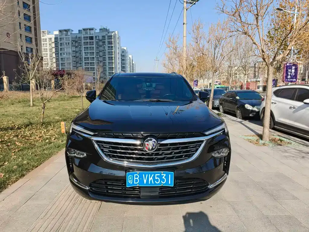 Buick Enclave — фото 1