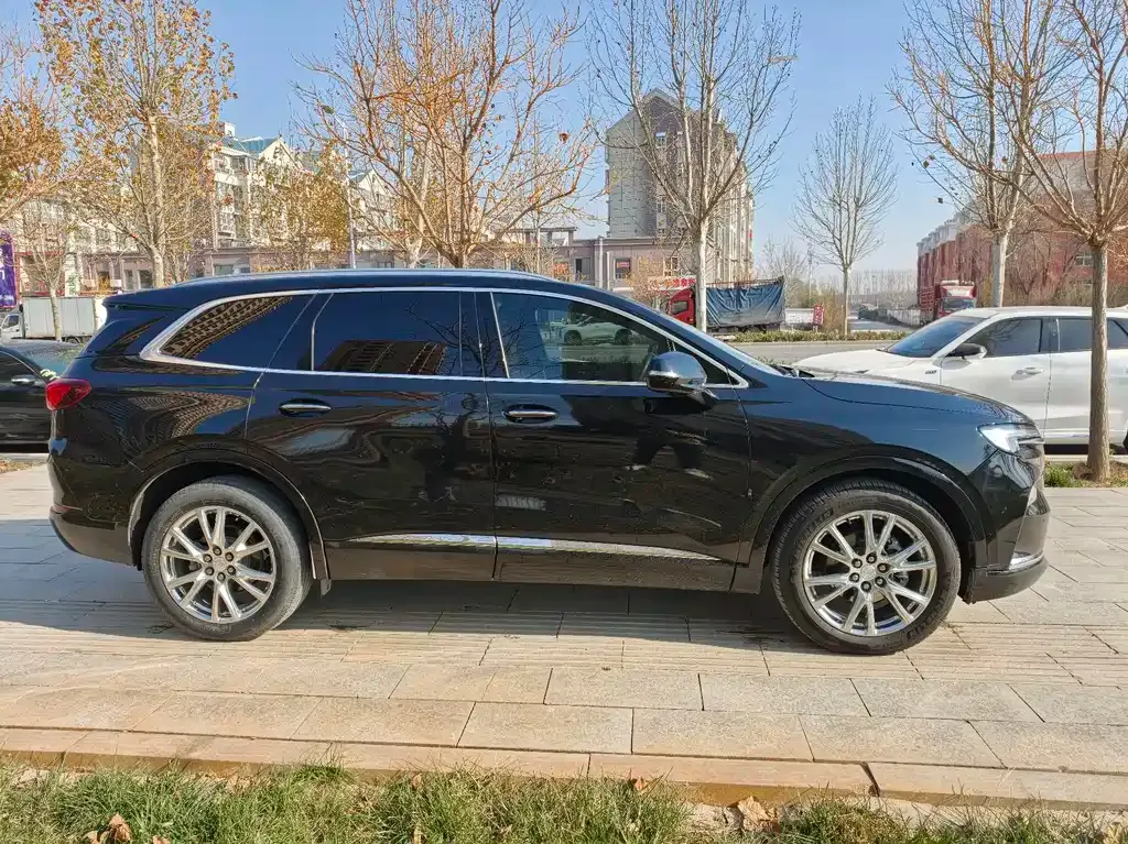 Buick Enclave — фото 9