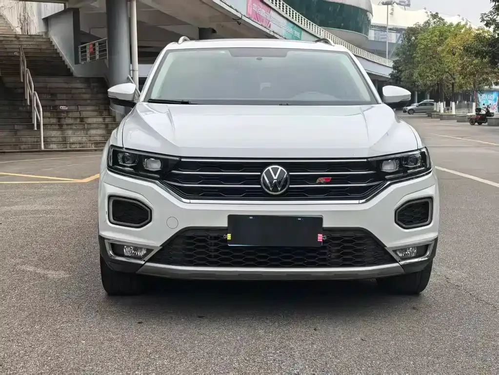 Volkswagen T-Roc — фото 3