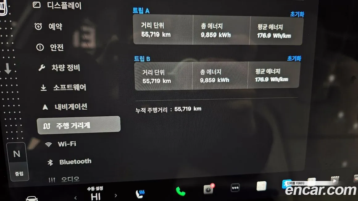 Tesla Model X — фото 4