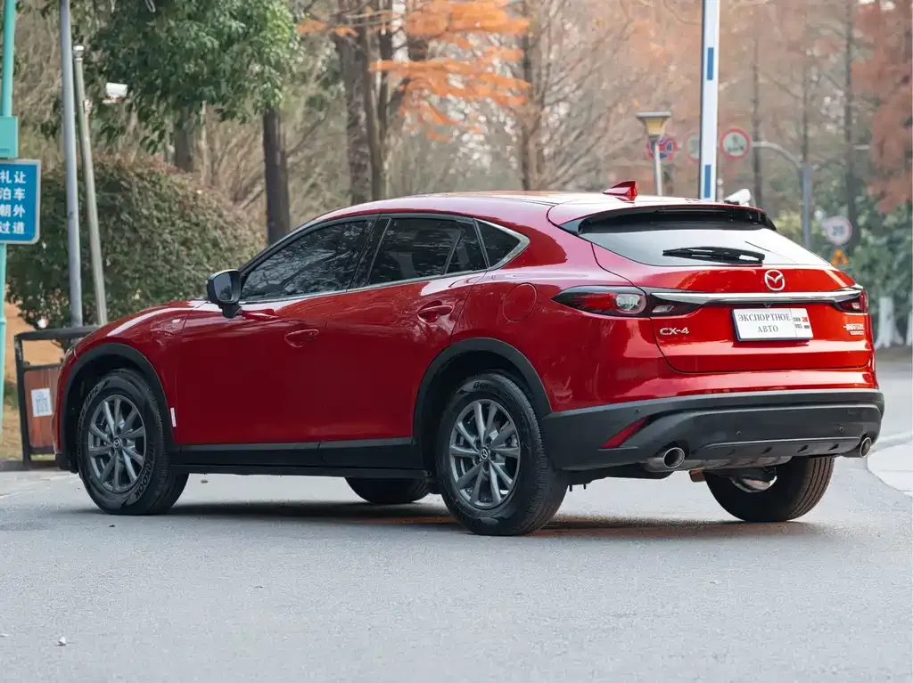 Mazda CX-4 — фото 10