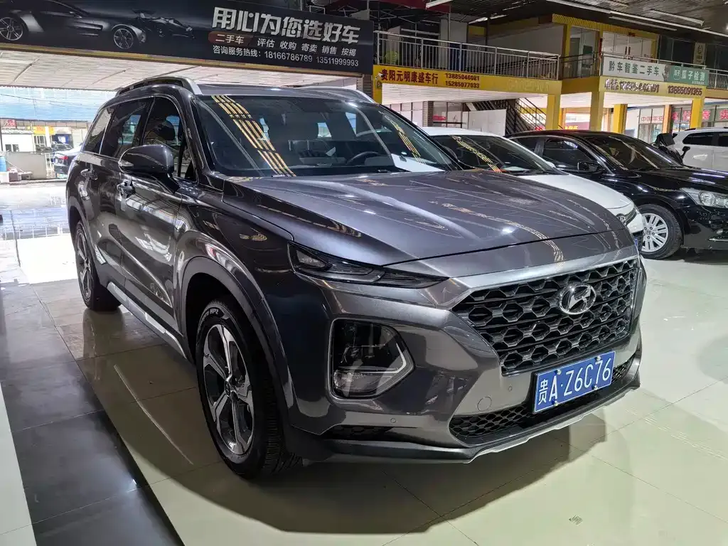 Hyundai Santa Fe — фото 9