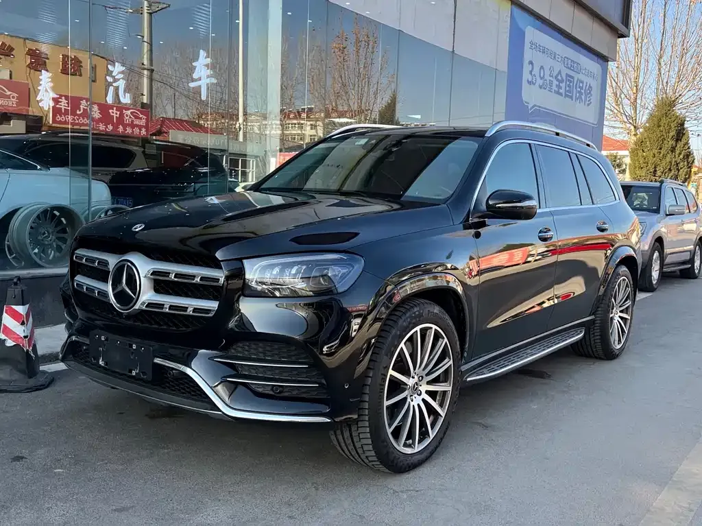 Mercedes-Benz GLS — фото 1