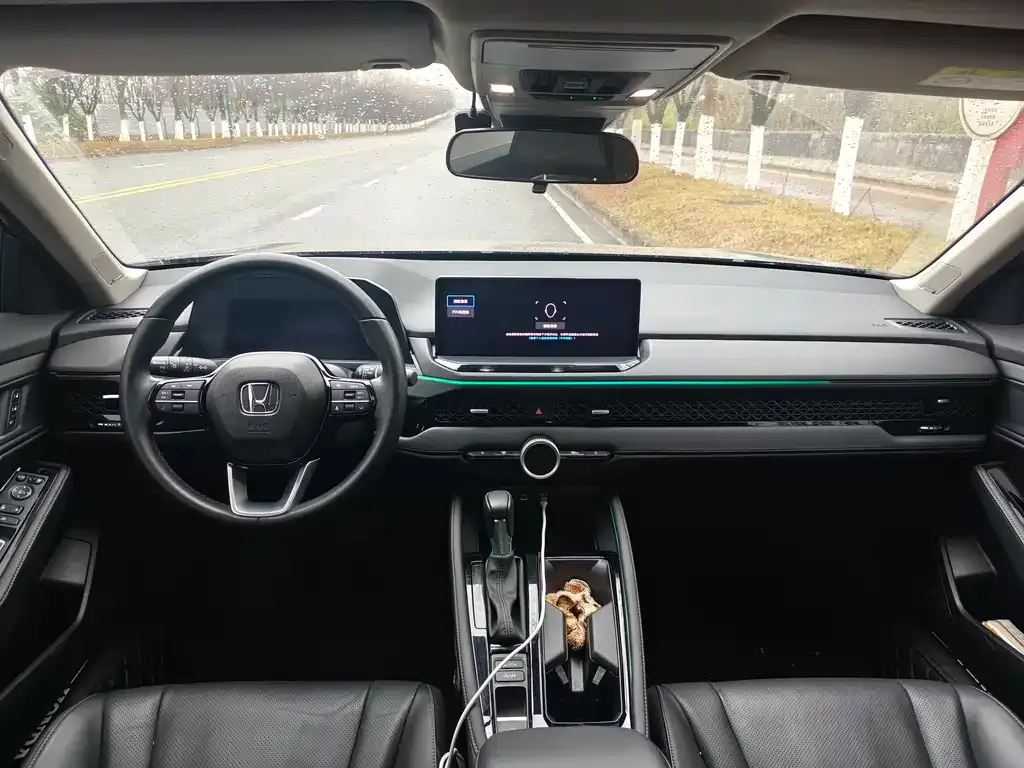 Honda Accord — фото 2