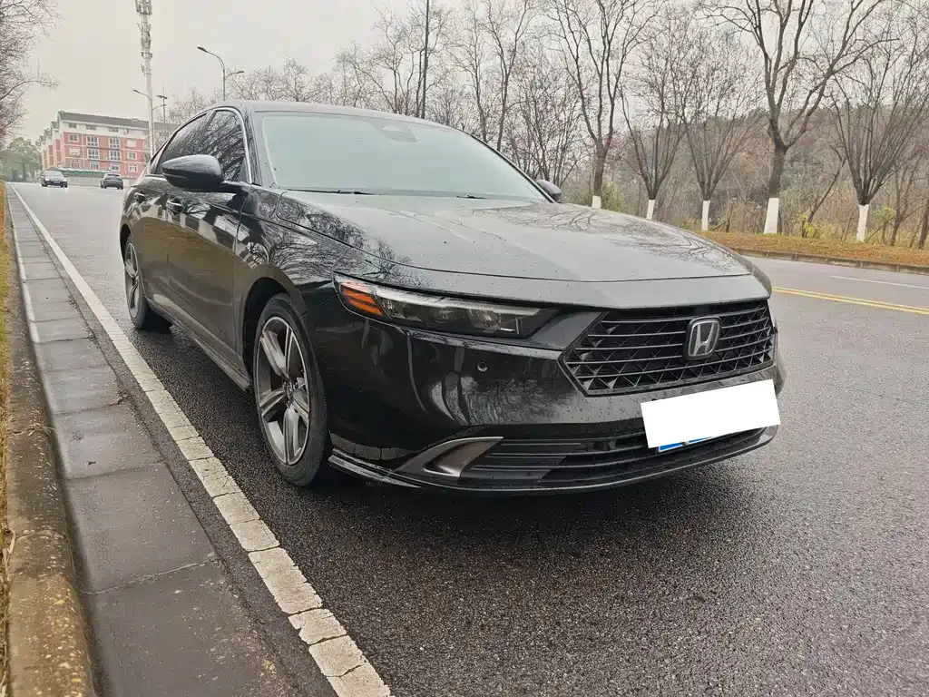 Honda Accord — фото 5
