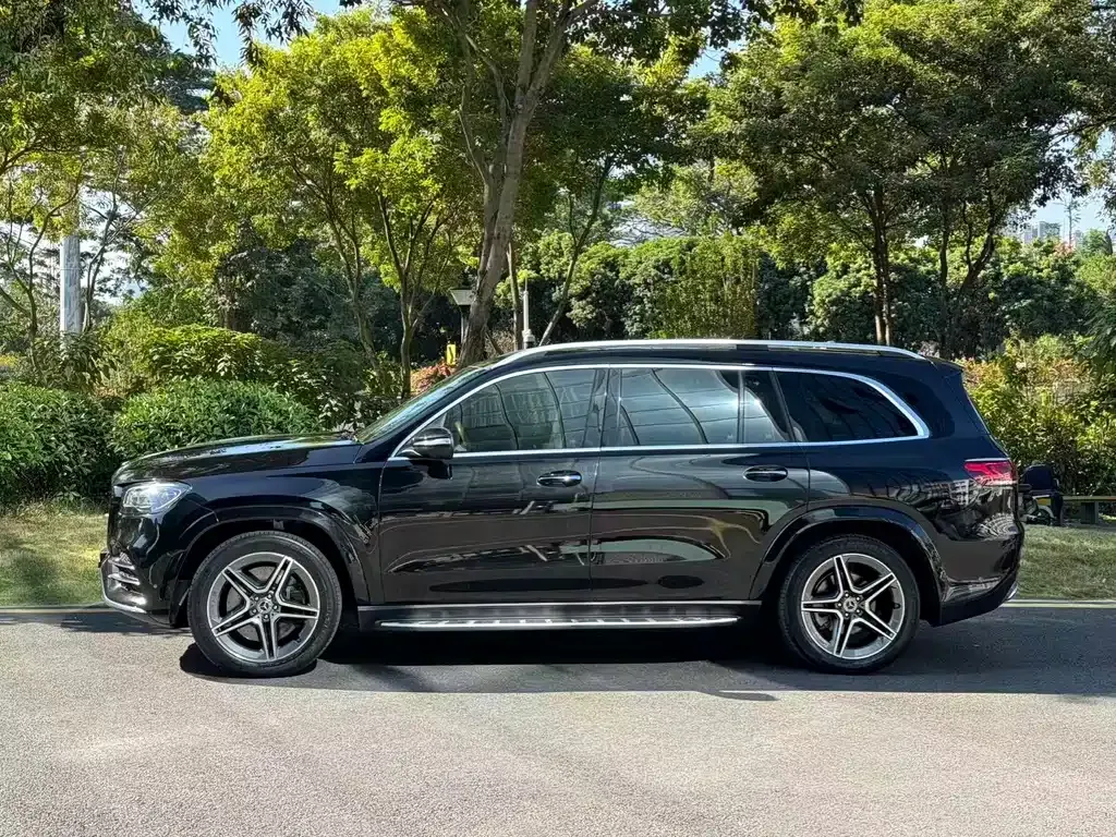 Mercedes-Benz GLS — фото 8