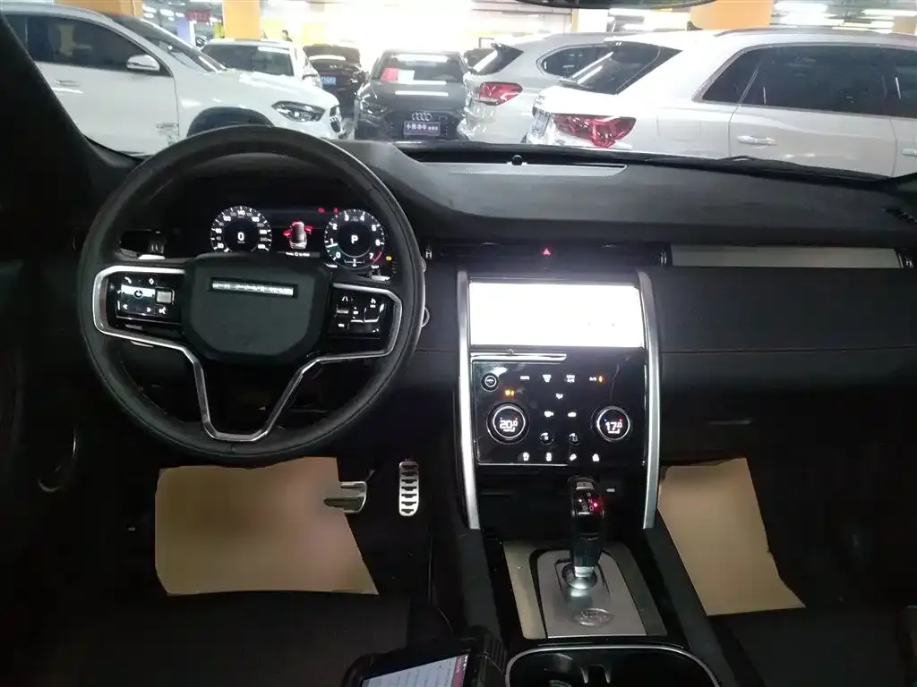 Land Rover Discovery Sport — фото 10
