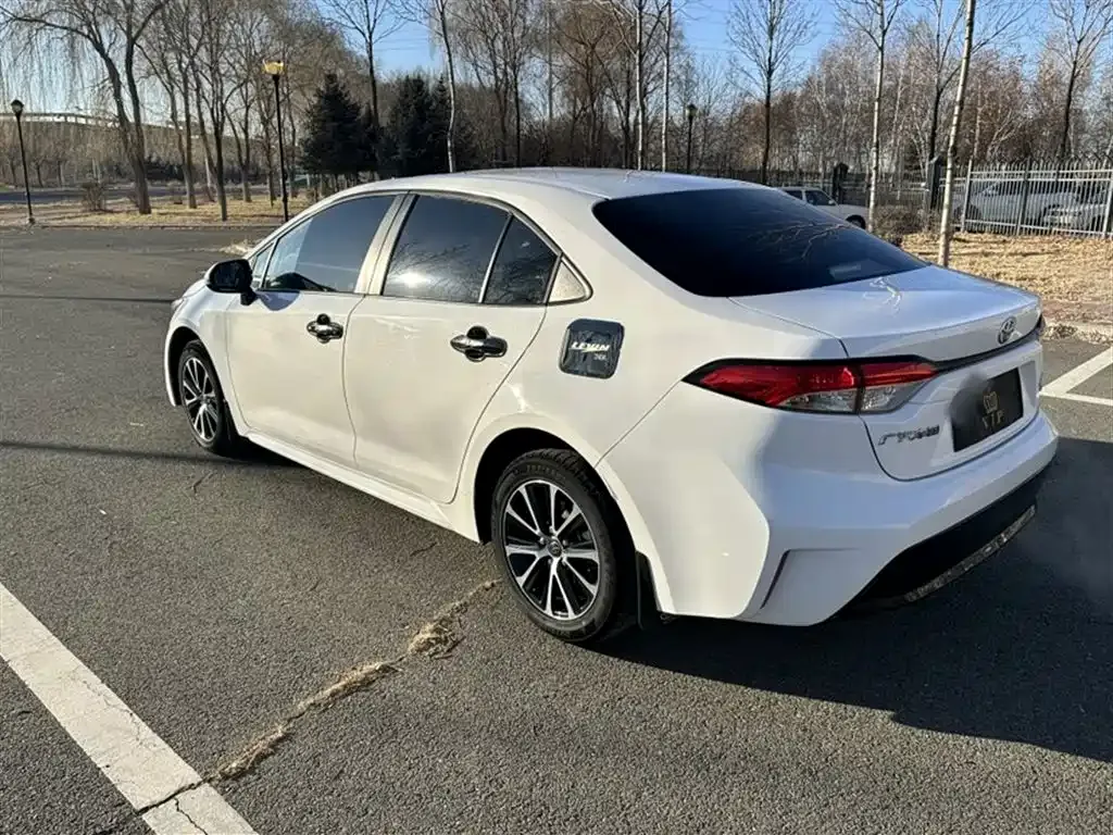 Toyota Levin — фото 5