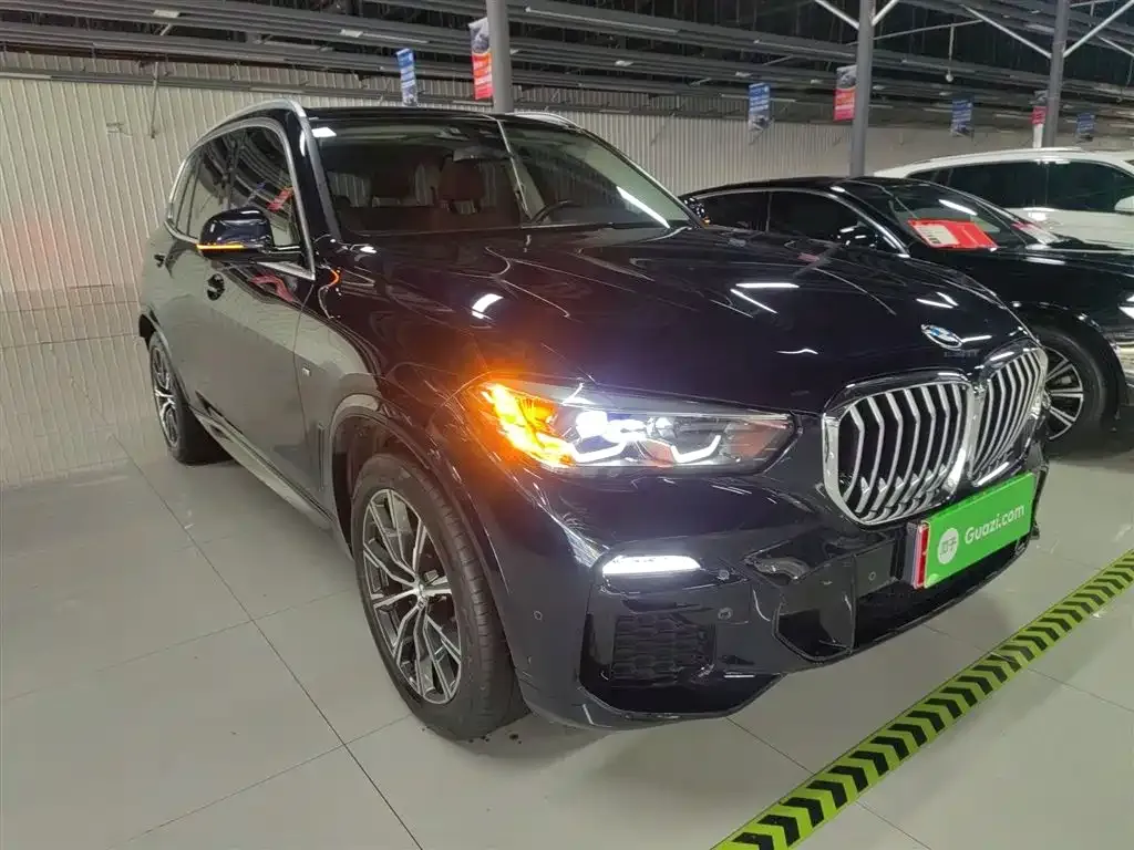 BMW X5 (Import) — фото 8