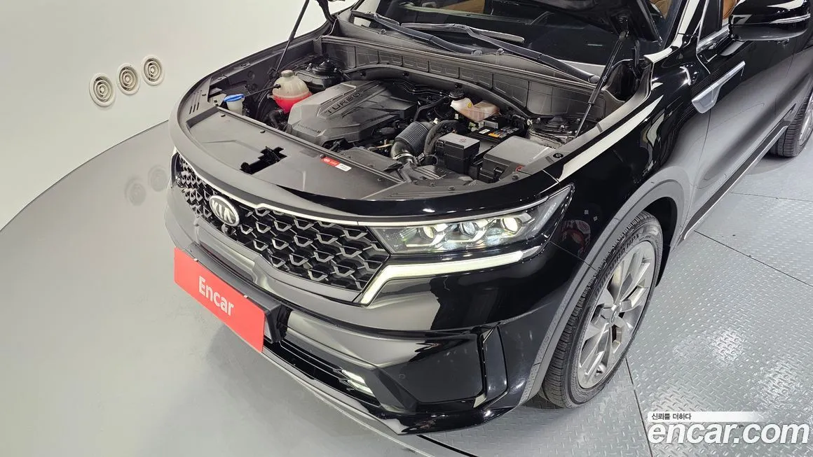 Kia Sorento — фото 6