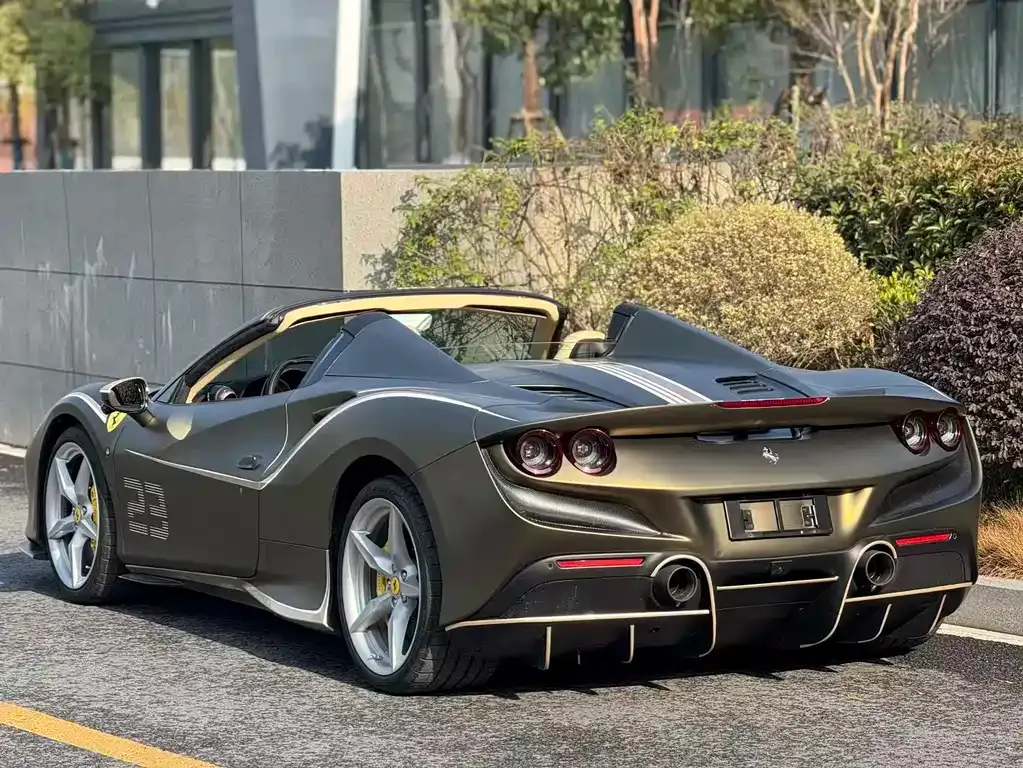 Ferrari F8 — фото 9