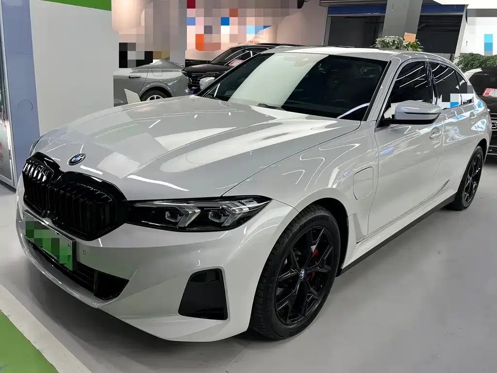 BMW i3 — фото 1