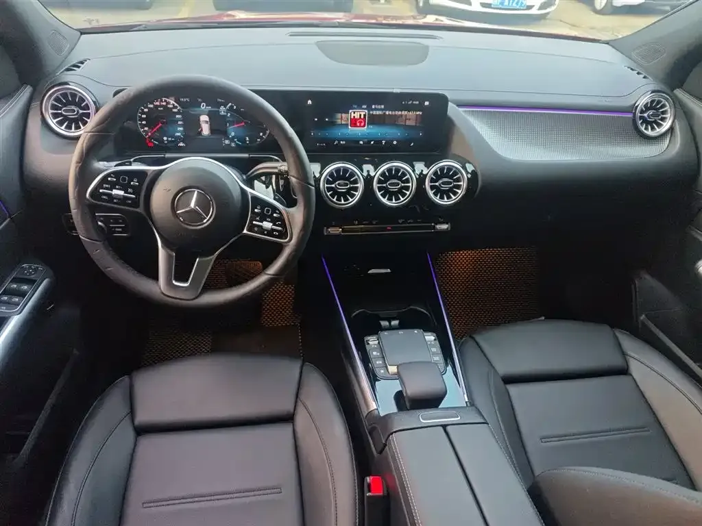 Mercedes-Benz GLA — фото 10
