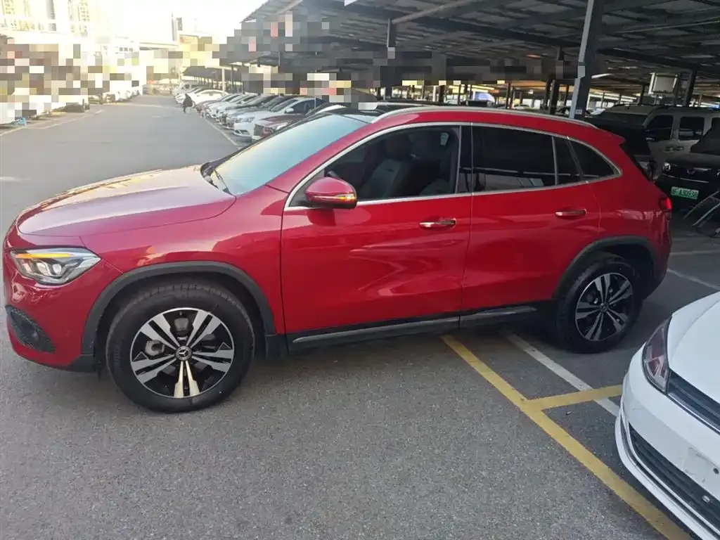 Mercedes-Benz GLA — фото 5